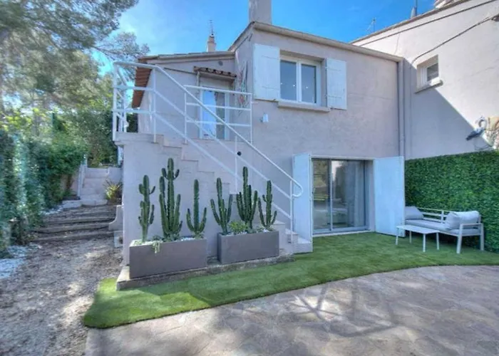 Вилла Ag000-293 4 Pieces 6 Personnes Agay Сен-Рафаэль