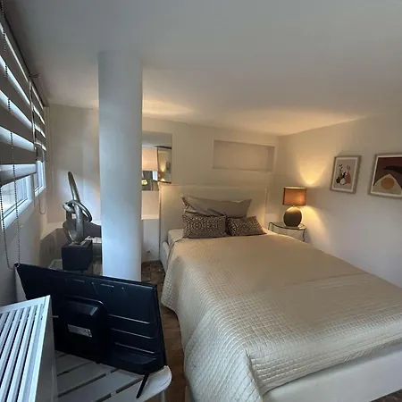 Villa Ag000-293 4 Pieces 6 Personnes Agay